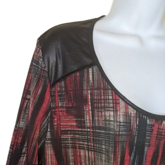 --- Scoop Neck Red Black Tunic Top Szie 1X - Picture 2 of 4